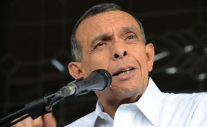 Expresidente ‘Pepe’ Lobo lanza enigmático mensaje al Gobierno