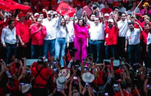 Masivo evento político de Rixi Moncada en Tegucigalpa